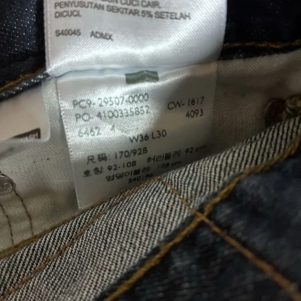 Levis Mens Jeans 502 36 x 30 Taper Fit Light Blue Stretch Cotton Medium Wash